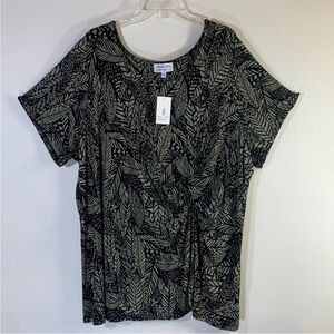 Prescott New York Leaf Print Short Sleeve Tunic Blouse.  5X. NWT.
